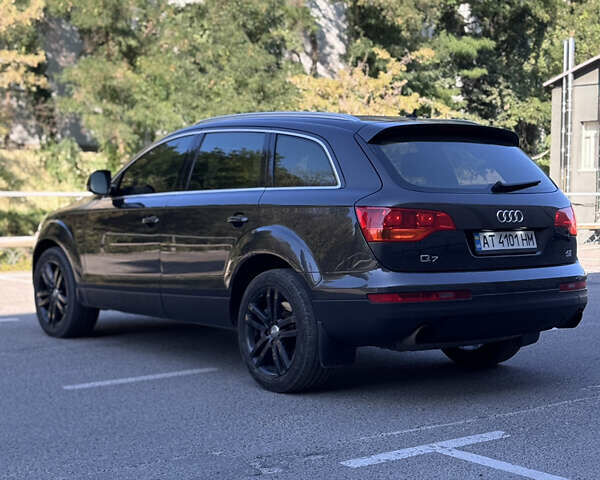 Сірий Ауді Ку 7, об'ємом двигуна 4.2 л та пробігом 249 тис. км за 11350 $, фото 10 на Automoto.ua
