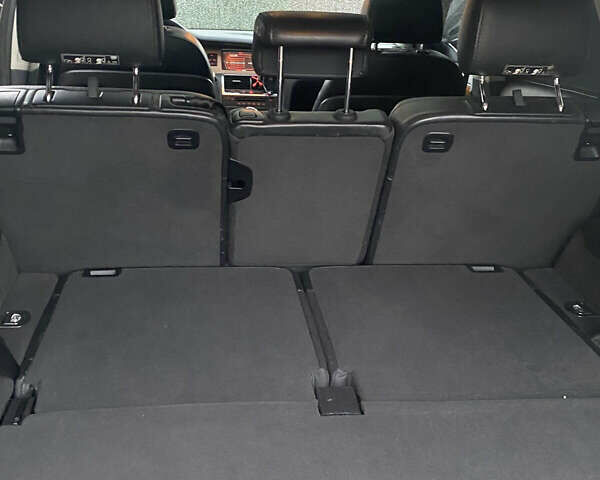 Ауди Ку 7 2006 в Хусте на Automoto.ua Серый Ауди Ку 7, объемом двигателя 3 л и пробегом 270 тыс. км за 15000 $, фото 12 на Automoto.ua