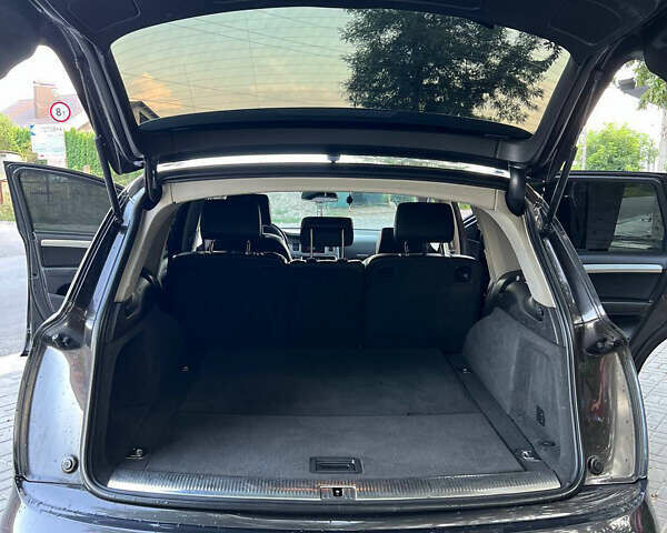 Серый Ауди Ку 7, объемом двигателя 2.97 л и пробегом 386 тыс. км за 12000 $, фото 6 на Automoto.ua