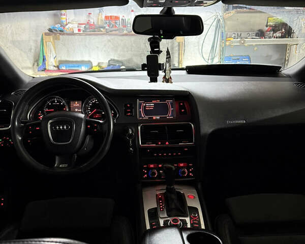 Сірий Ауді Ку 7, об'ємом двигуна 0 л та пробігом 320 тис. км за 8700 $, фото 1 на Automoto.ua