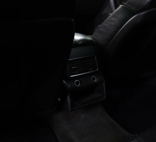 Сірий Ауді Ку 7, об'ємом двигуна 2.99 л та пробігом 316 тис. км за 12600 $, фото 10 на Automoto.ua