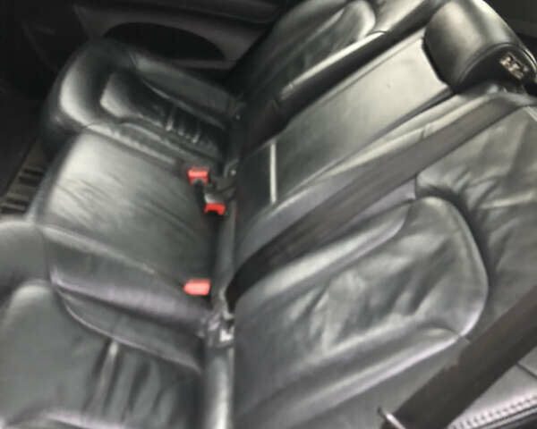 Серый Ауди Ку 7, объемом двигателя 2.97 л и пробегом 260 тыс. км за 13600 $, фото 33 на Automoto.ua