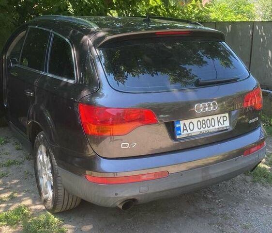 Серый Ауди Ку 7, объемом двигателя 3 л и пробегом 1 тыс. км за 10000 $, фото 4 на Automoto.ua