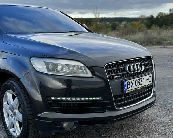 Серый Ауди Ку 7, объемом двигателя 3 л и пробегом 298 тыс. км за 10000 $, фото 15 на Automoto.ua