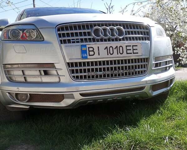 Серый Ауди Ку 7, объемом двигателя 4.2 л и пробегом 220 тыс. км за 11500 $, фото 1 на Automoto.ua