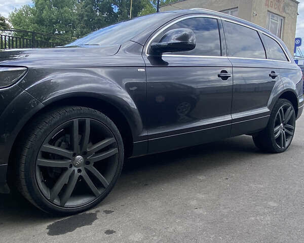 Ауди Ку 7 2006 в Хусте на Automoto.ua Серый Ауди Ку 7, объемом двигателя 3 л и пробегом 270 тыс. км за 15000 $, фото 2 на Automoto.ua