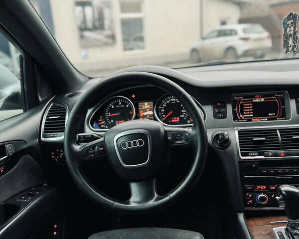 Сірий Ауді Ку 7, об'ємом двигуна 3 л та пробігом 388 тис. км за 10850 $, фото 16 на Automoto.ua