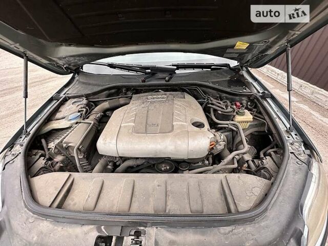 Сірий Ауді Ку 7, об'ємом двигуна 3 л та пробігом 317 тис. км за 12800 $, фото 9 на Automoto.ua