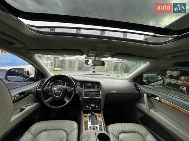 Сірий Ауді Ку 7, об'ємом двигуна 4.21 л та пробігом 254 тис. км за 6850 $, фото 7 на Automoto.ua