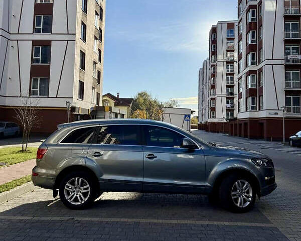 Серый Ауди Ку 7, объемом двигателя 3 л и пробегом 322 тыс. км за 12500 $, фото 3 на Automoto.ua