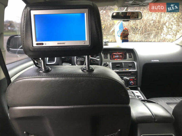 Серый Ауди Ку 7, объемом двигателя 2.97 л и пробегом 260 тыс. км за 13600 $, фото 12 на Automoto.ua