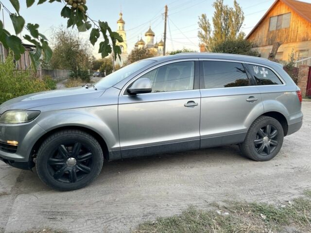 Сірий Ауді Ку 7, об'ємом двигуна 3 л та пробігом 460 тис. км за 7000 $, фото 1 на Automoto.ua