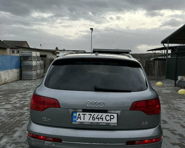 Сірий Ауді Ку 7, об'ємом двигуна 4.21 л та пробігом 254 тис. км за 6850 $, фото 17 на Automoto.ua