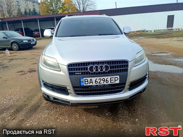 Ауді Ку 7 2006 у Малой Виске на Automoto.ua Сірий Ауді Ку 7, об'ємом двигуна 4.2 л та пробігом 200 тис. км за 8500 $, фото 4 на Automoto.ua