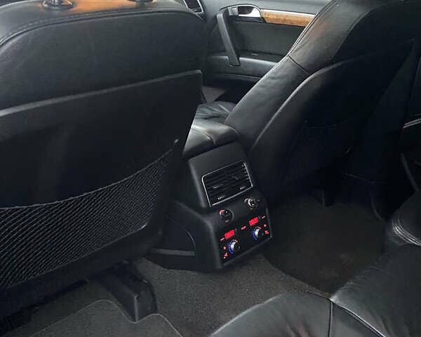 Ауди Ку 7 2006 в Хусте на Automoto.ua Серый Ауди Ку 7, объемом двигателя 3 л и пробегом 270 тыс. км за 15000 $, фото 14 на Automoto.ua