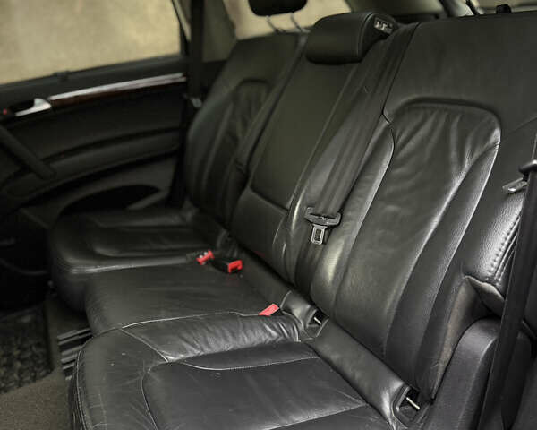 Серый Ауди Ку 7, объемом двигателя 4.2 л и пробегом 222 тыс. км за 8200 $, фото 12 на Automoto.ua