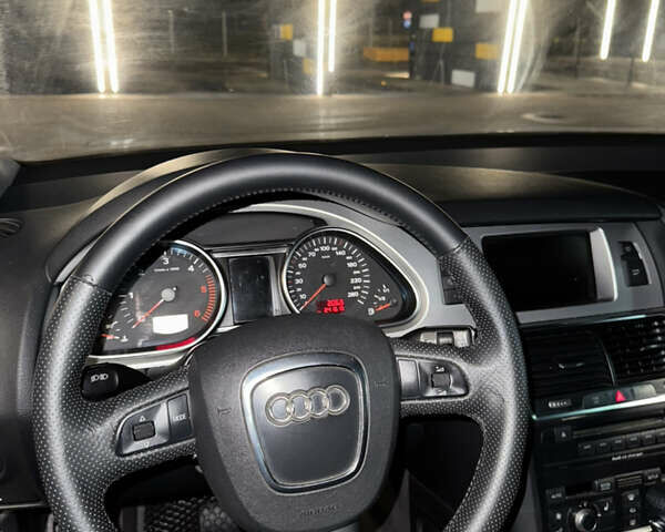 Сірий Ауді Ку 7, об'ємом двигуна 3 л та пробігом 245 тис. км за 14500 $, фото 8 на Automoto.ua