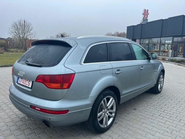 Серый Ауди Ку 7, объемом двигателя 3 л и пробегом 300 тыс. км за 7000 $, фото 1 на Automoto.ua