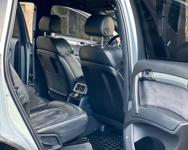 Сірий Ауді Ку 7, об'ємом двигуна 3 л та пробігом 431 тис. км за 12200 $, фото 15 на Automoto.ua