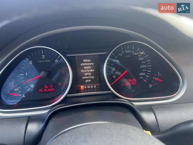 Серый Ауди Ку 7, объемом двигателя 2.97 л и пробегом 227 тыс. км за 12000 $, фото 12 на Automoto.ua