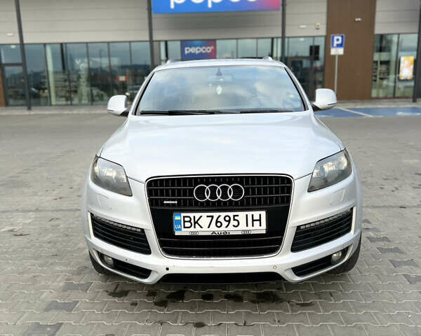 Ауді Ку 7 2007 у Луцьку на Automoto.ua Сірий Ауді Ку 7, об'ємом двигуна 2.97 л та пробігом 319 тис. км за 12300 $, фото 7 на Automoto.ua