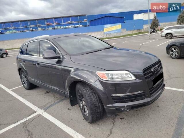 Ауді Ку 7 2007 у Вінниці на Automoto.ua Сірий Ауді Ку 7, об'ємом двигуна 4.2 л та пробігом 173 тис. км за 11000 $, фото 2 на Automoto.ua