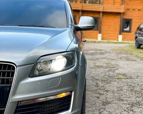 Сірий Ауді Ку 7, об'ємом двигуна 3 л та пробігом 431 тис. км за 12200 $, фото 5 на Automoto.ua