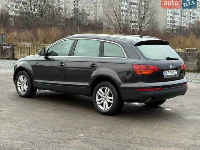 Серый Ауди Ку 7, объемом двигателя 3 л и пробегом 300 тыс. км за 12499 $, фото 29 на Automoto.ua