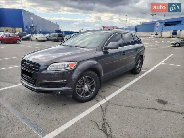 Ауді Ку 7 2007 у Вінниці на Automoto.ua Сірий Ауді Ку 7, об'ємом двигуна 4.2 л та пробігом 173 тис. км за 11000 $, фото 1 на Automoto.ua