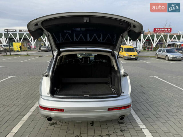 Серый Ауди Ку 7, объемом двигателя 3 л и пробегом 287 тыс. км за 12700 $, фото 21 на Automoto.ua