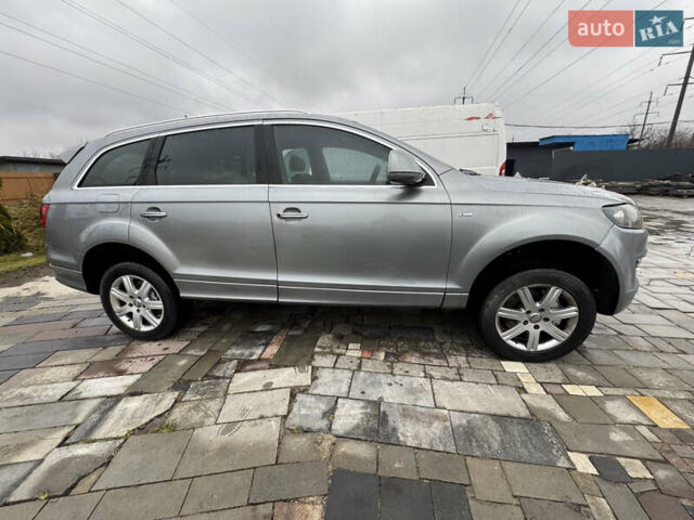 Серый Ауди Ку 7, объемом двигателя 3 л и пробегом 340 тыс. км за 5500 $, фото 17 на Automoto.ua