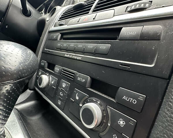 Сірий Ауді Ку 7, об'ємом двигуна 4.17 л та пробігом 268 тис. км за 8499 $, фото 15 на Automoto.ua