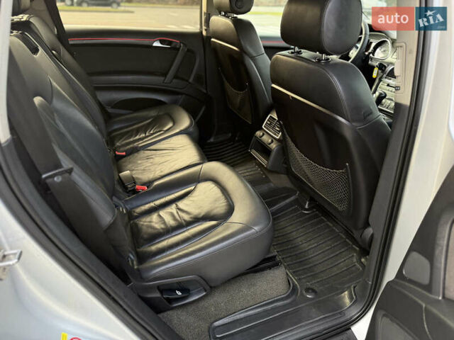 Серый Ауди Ку 7, объемом двигателя 3 л и пробегом 287 тыс. км за 12700 $, фото 41 на Automoto.ua