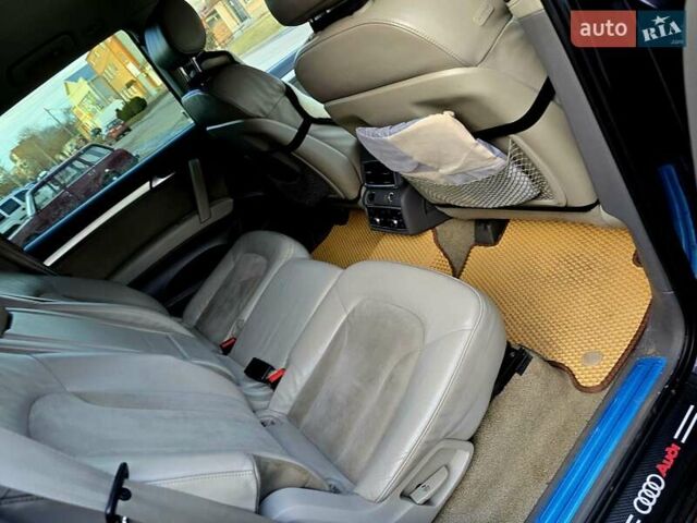 Серый Ауди Ку 7, объемом двигателя 4.16 л и пробегом 198 тыс. км за 10500 $, фото 16 на Automoto.ua