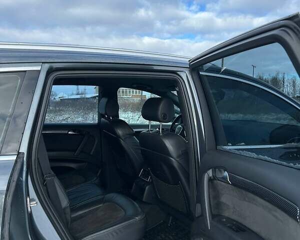 Серый Ауди Ку 7, объемом двигателя 3 л и пробегом 367 тыс. км за 12400 $, фото 40 на Automoto.ua