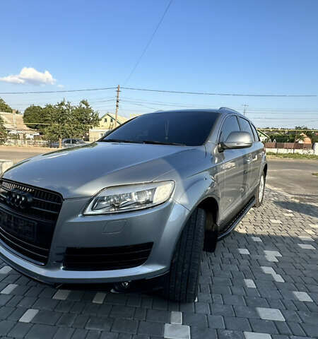 Сірий Ауді Ку 7, об'ємом двигуна 3 л та пробігом 398 тис. км за 12500 $, фото 1 на Automoto.ua