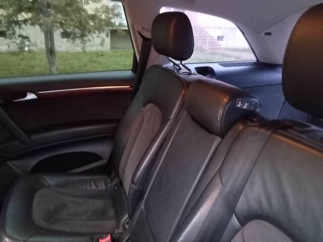 Серый Ауди Ку 7, объемом двигателя 3.6 л и пробегом 228 тыс. км за 9500 $, фото 7 на Automoto.ua