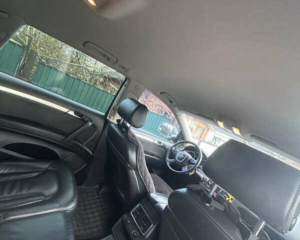 Серый Ауди Ку 7, объемом двигателя 2.97 л и пробегом 227 тыс. км за 12000 $, фото 13 на Automoto.ua