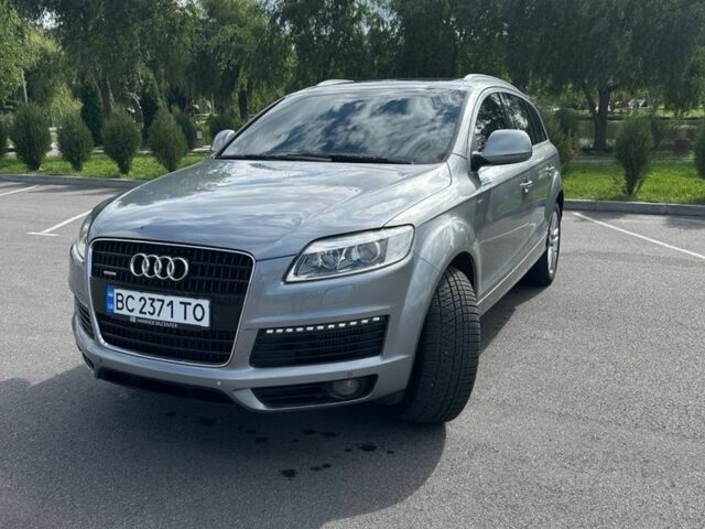 Сірий Ауді Ку 7, об'ємом двигуна 3 л та пробігом 295 тис. км за 13500 $, фото 3 на Automoto.ua