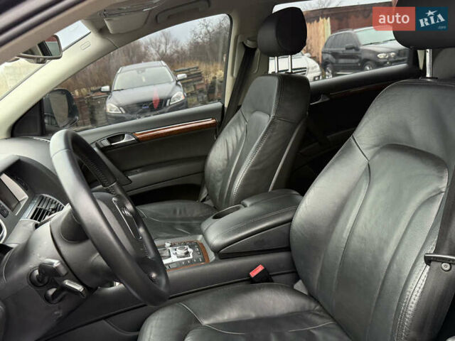 Серый Ауди Ку 7, объемом двигателя 3 л и пробегом 300 тыс. км за 12499 $, фото 43 на Automoto.ua