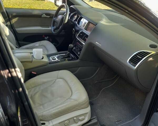 Сірий Ауді Ку 7, об'ємом двигуна 3 л та пробігом 290 тис. км за 14000 $, фото 10 на Automoto.ua