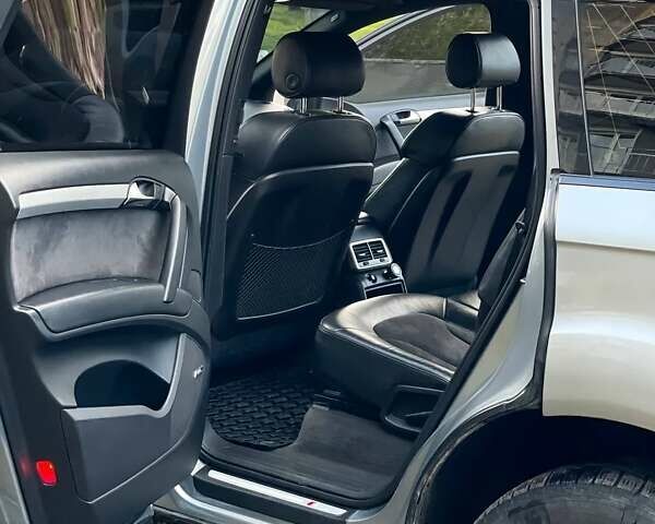 Сірий Ауді Ку 7, об'ємом двигуна 3 л та пробігом 431 тис. км за 12200 $, фото 19 на Automoto.ua