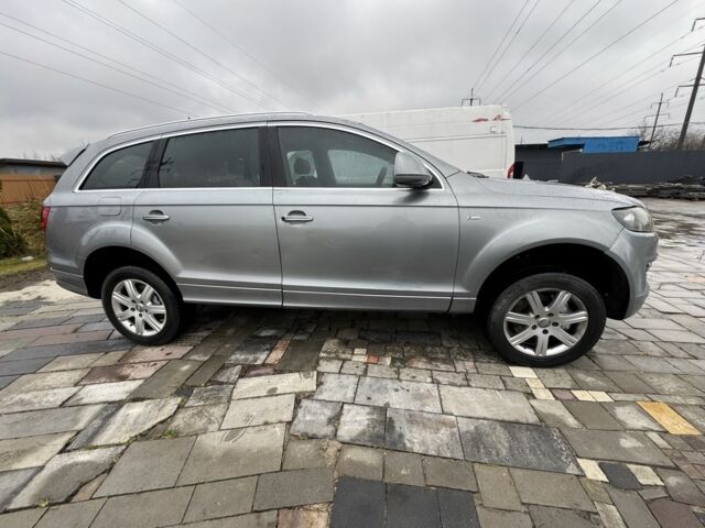 Серый Ауди Ку 7, объемом двигателя 3 л и пробегом 340 тыс. км за 4500 $, фото 4 на Automoto.ua