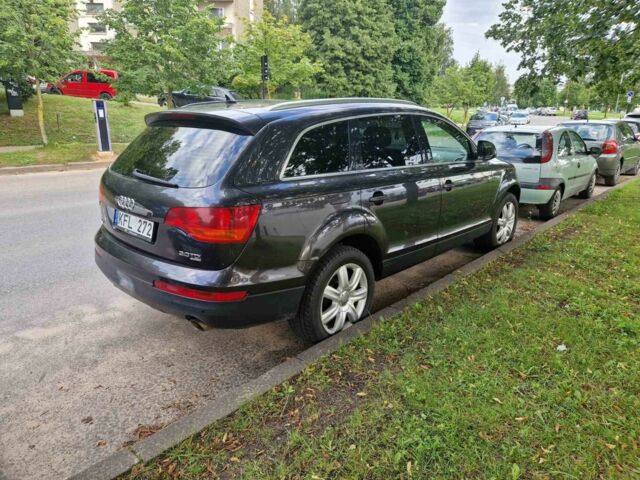 Серый Ауди Ку 7, объемом двигателя 0 л и пробегом 309 тыс. км за 6800 $, фото 4 на Automoto.ua