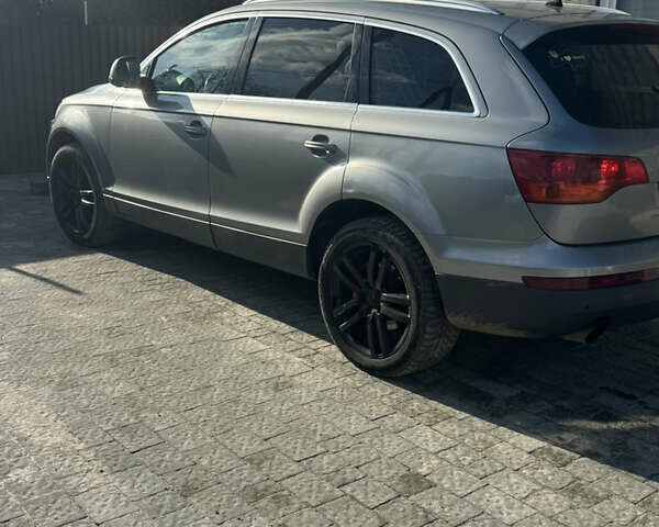 Серый Ауди Ку 7, объемом двигателя 3 л и пробегом 359 тыс. км за 11800 $, фото 7 на Automoto.ua