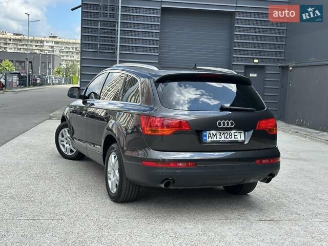 Сірий Ауді Ку 7, об'ємом двигуна 3 л та пробігом 267 тис. км за 10650 $, фото 4 на Automoto.ua