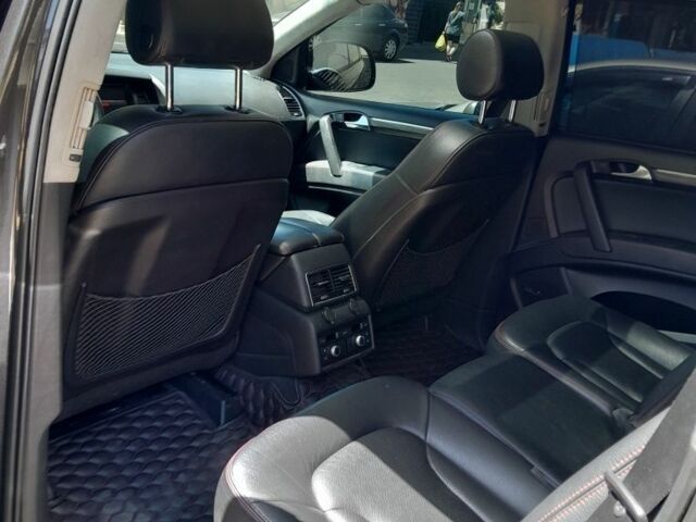 Серый Ауди Ку 7, объемом двигателя 4 л и пробегом 260 тыс. км за 10500 $, фото 9 на Automoto.ua