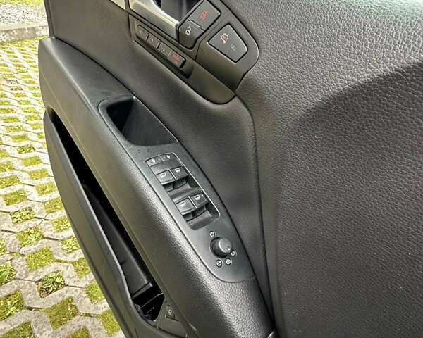 Сірий Ауді Ку 7, об'ємом двигуна 4.17 л та пробігом 268 тис. км за 8499 $, фото 23 на Automoto.ua