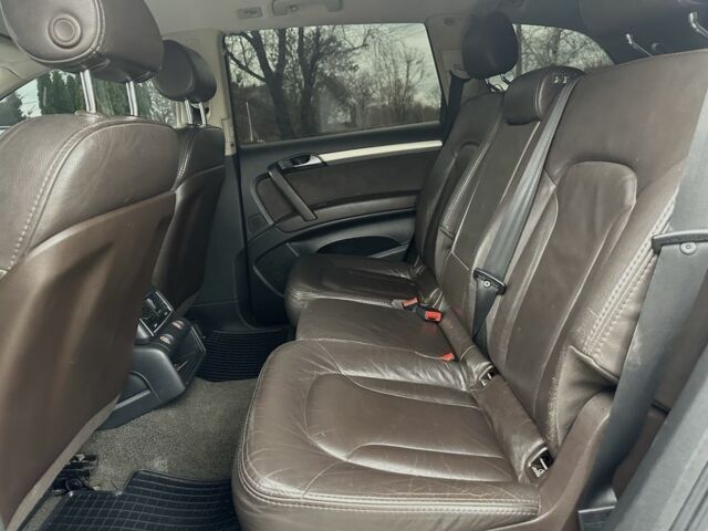 Серый Ауди Ку 7, объемом двигателя 3 л и пробегом 286 тыс. км за 7300 $, фото 16 на Automoto.ua