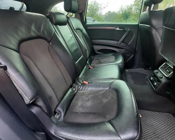 Серый Ауди Ку 7, объемом двигателя 4.16 л и пробегом 229 тыс. км за 8500 $, фото 6 на Automoto.ua